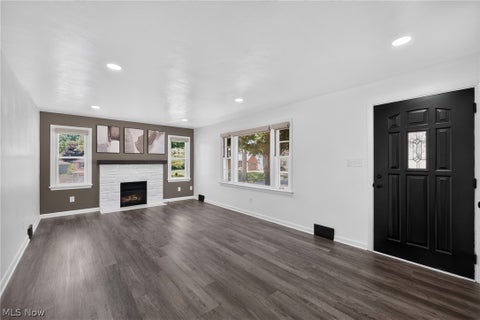 Tiny photo for 1807 Wicliff Avenue NE, Massillon, OH 44646 (MLS # 5221346)