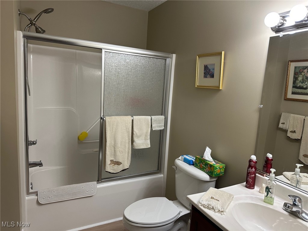 706 Oak Tree Lane Ln, Belpre, Ohio image 12