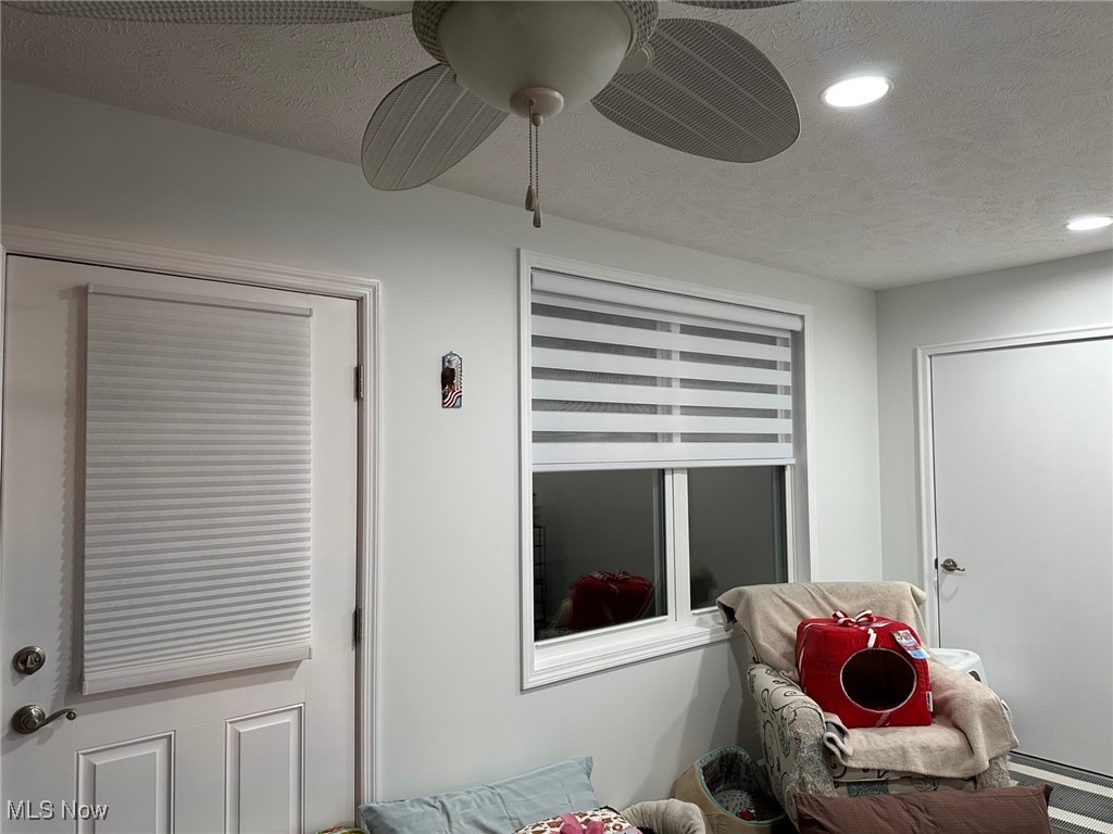 706 Oak Tree Lane Ln, Belpre, Ohio image 14