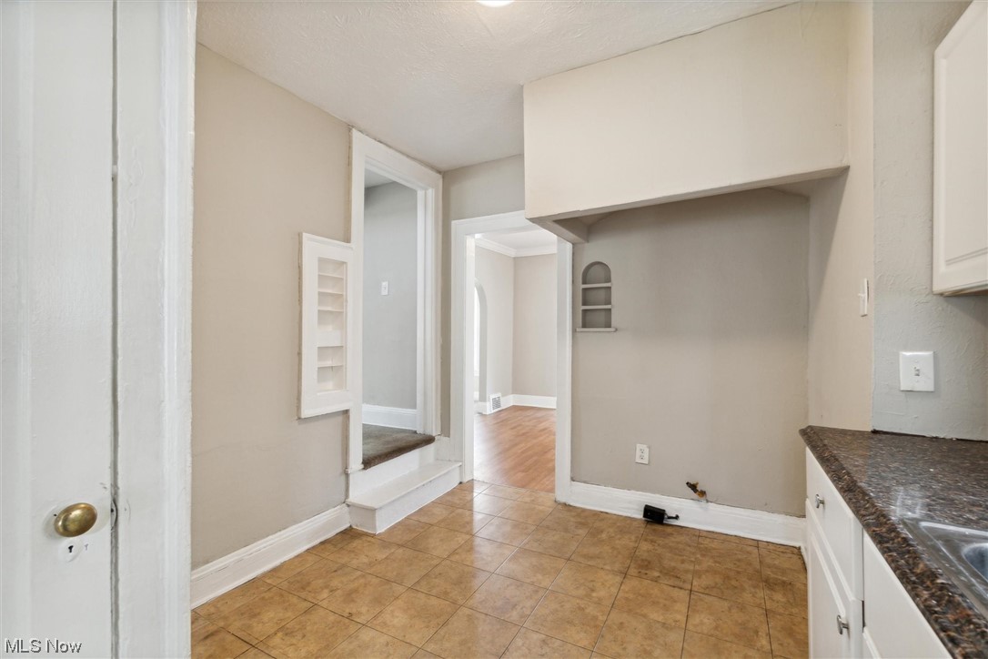 Minor Heights Land Companys Sub - Residential Lease