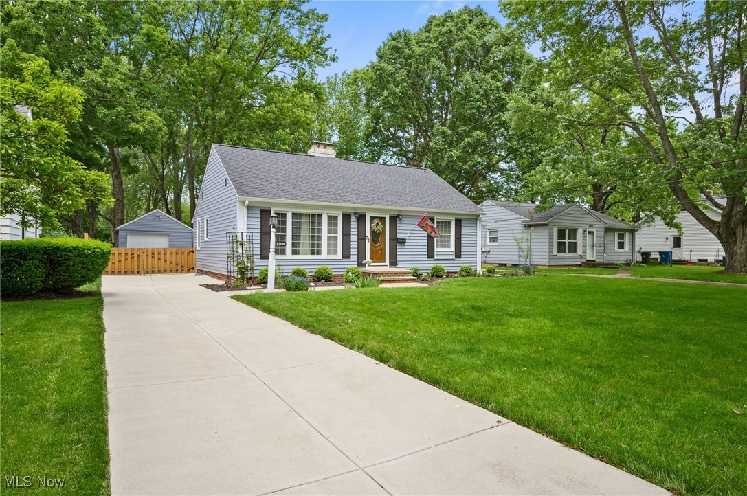 23858 Oak Lane, North Olmsted, Ohio image 2