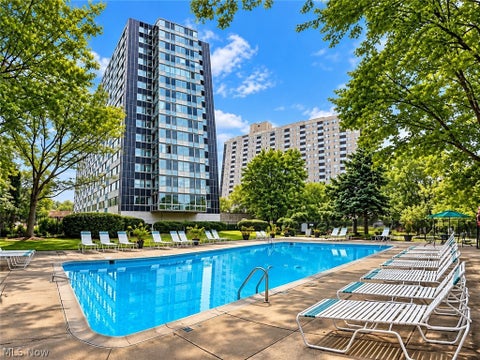 Condo For Sale - 12520 Edgewater Drive #309<br/> Lakewood, OH 44107