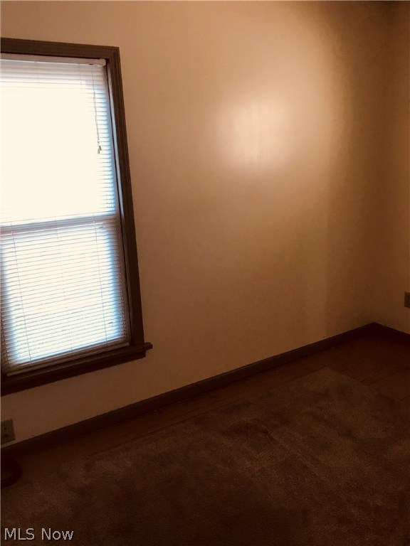 Esther - Residential