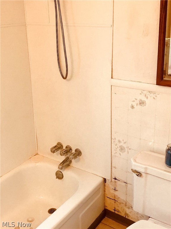 Esther - Residential