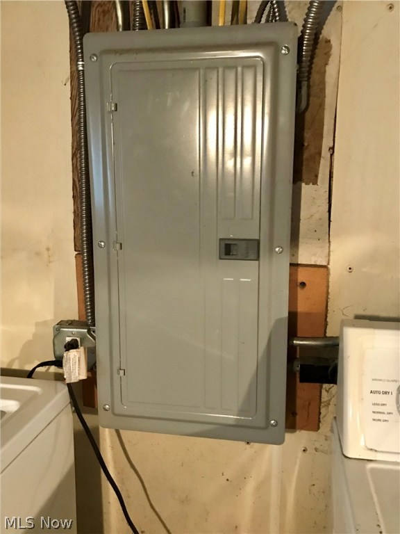 Esther - Residential