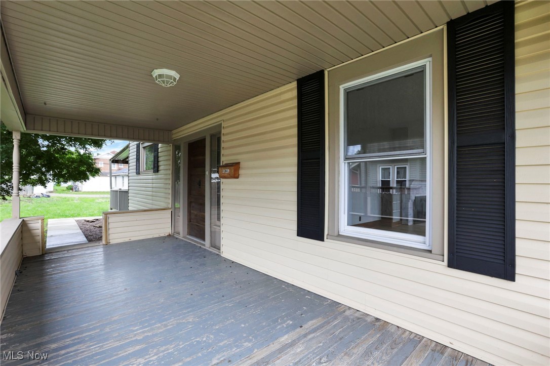 722 Clark Street, Cambridge, Ohio image 4