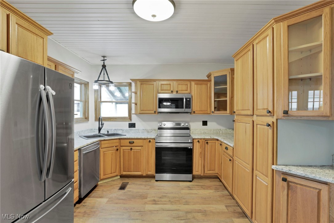 722 Clark Street, Cambridge, Ohio image 17
