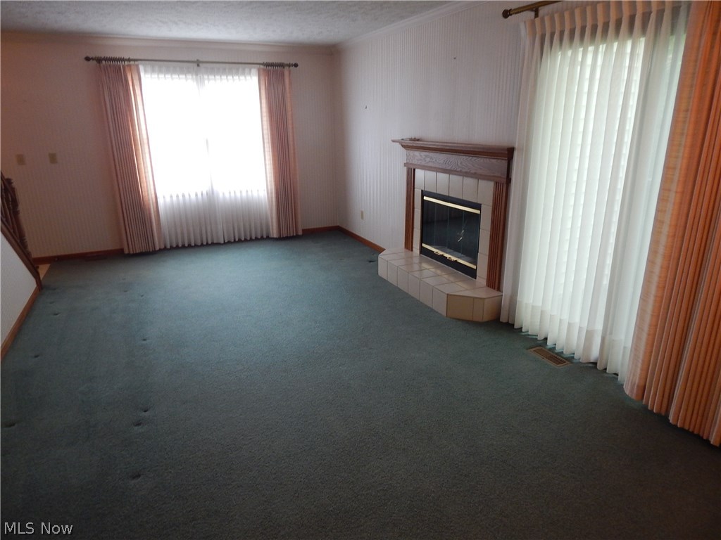 Silver Maple Condo - Residential