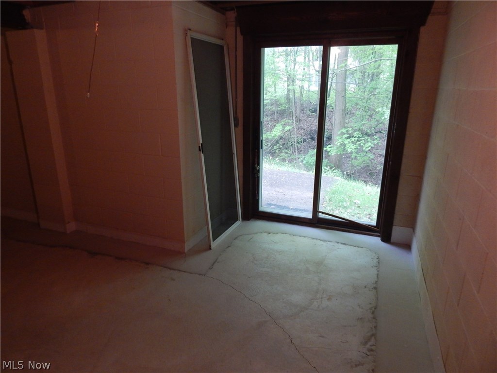 Silver Maple Condo - Residential