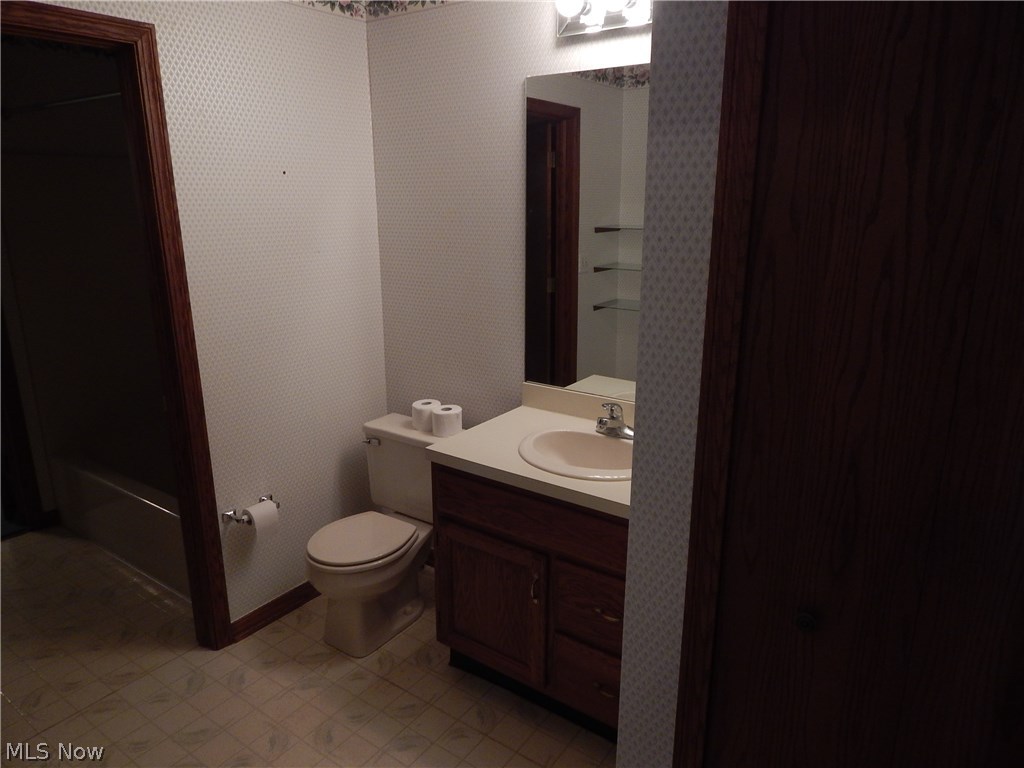 Silver Maple Condo - Residential