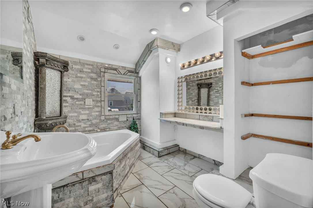 Regal Park - Residential