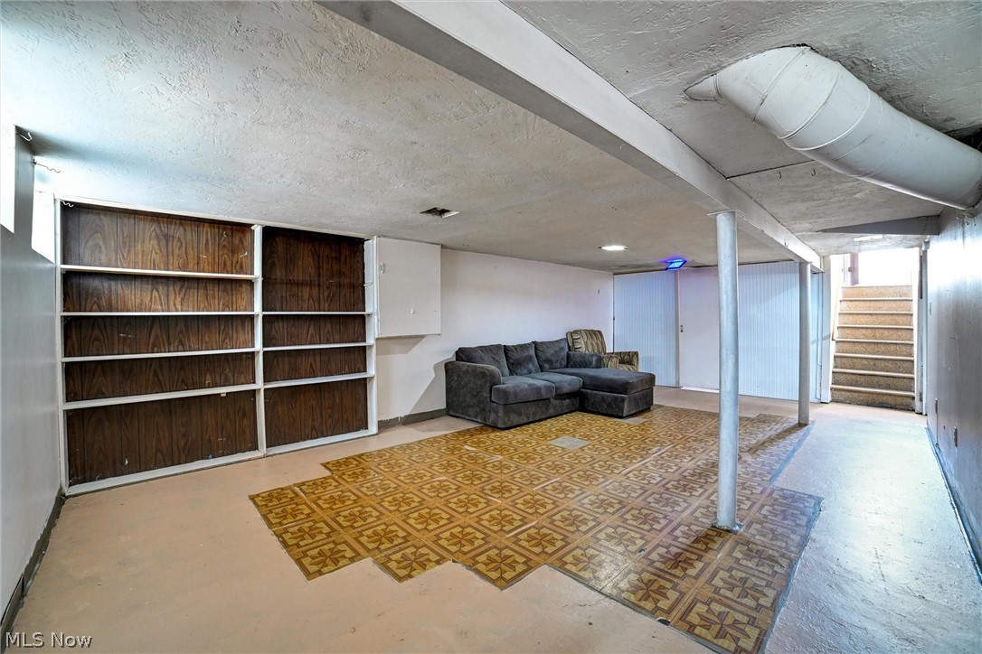 Tuxedo Heights - Residential