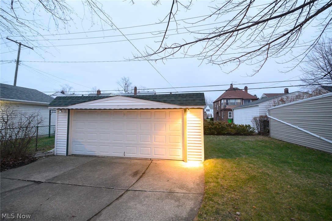 Utopia Beach 04 - Residential