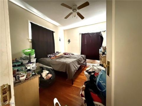 Tiny photo for 3595 W 122nd Street, Cleveland, OH 44111 (MLS # 5184312)