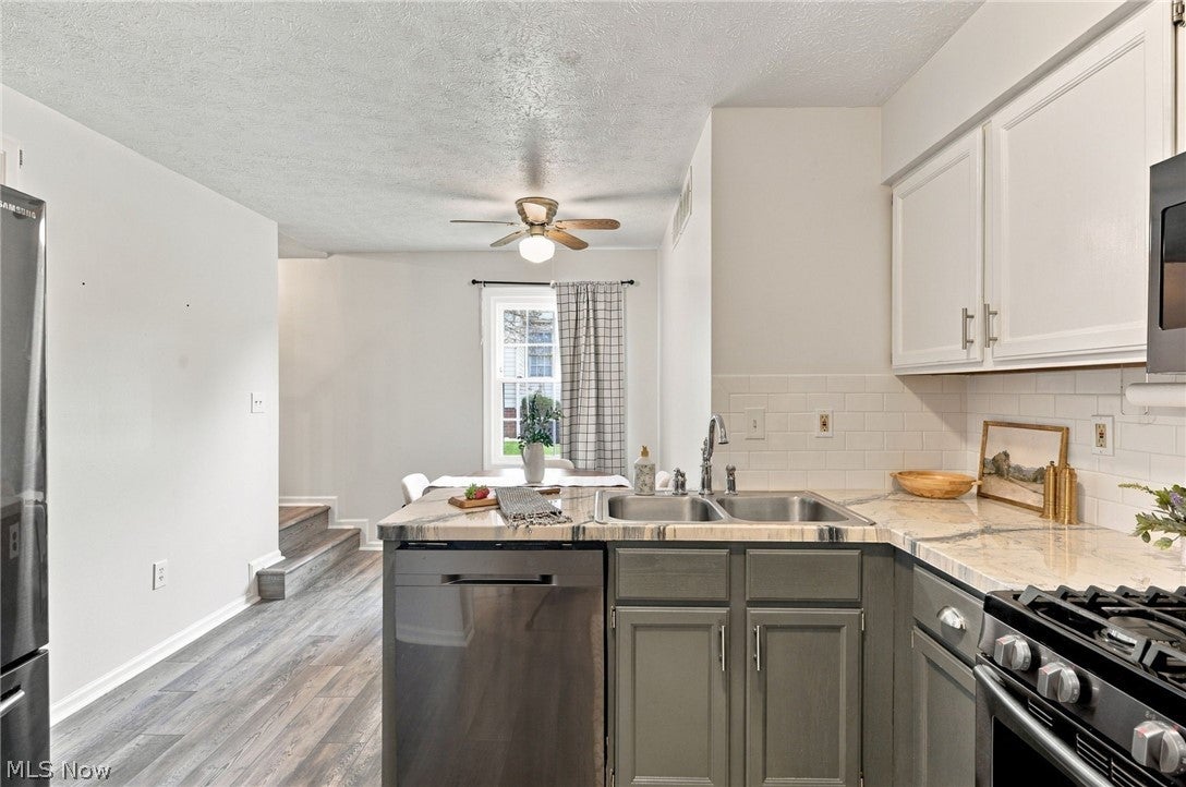 1760 Cortland Lane 15-3