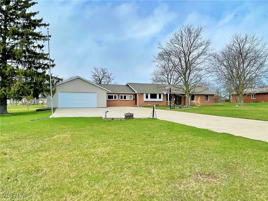 17410 Hallauer Road, Wellington, Ohio image 3