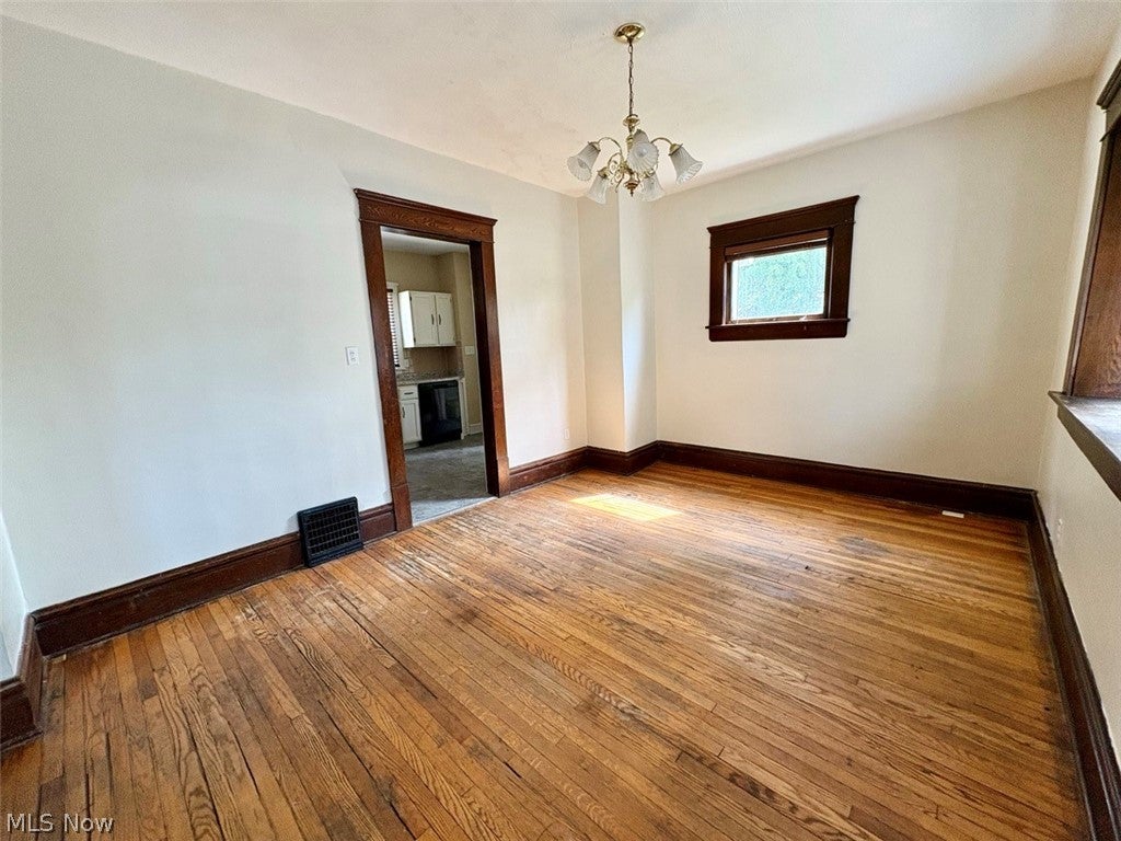 117 Dodge Avenue
