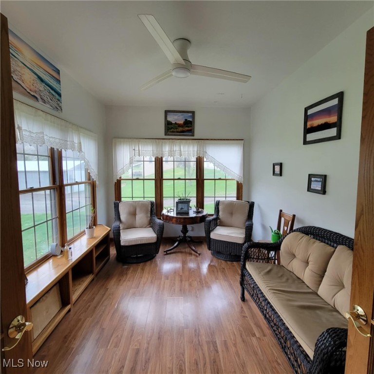 4792 Gatchell Road, Uhrichsville, Ohio image 17
