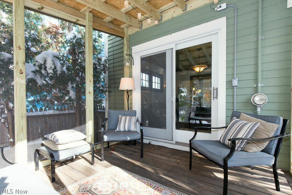 Meadowbrook - Residential