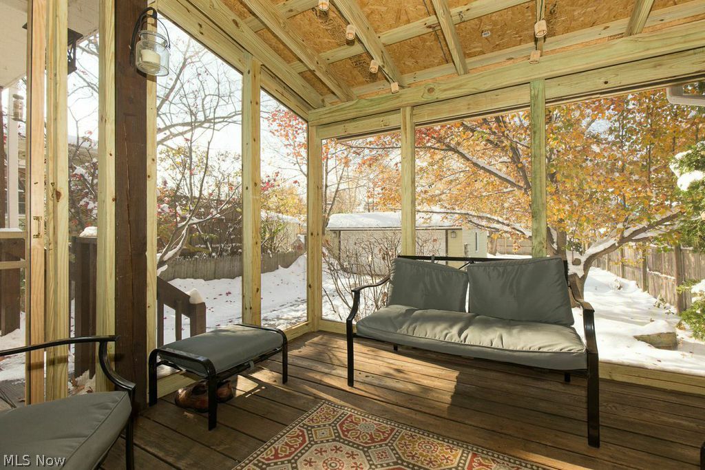 Meadowbrook - Residential