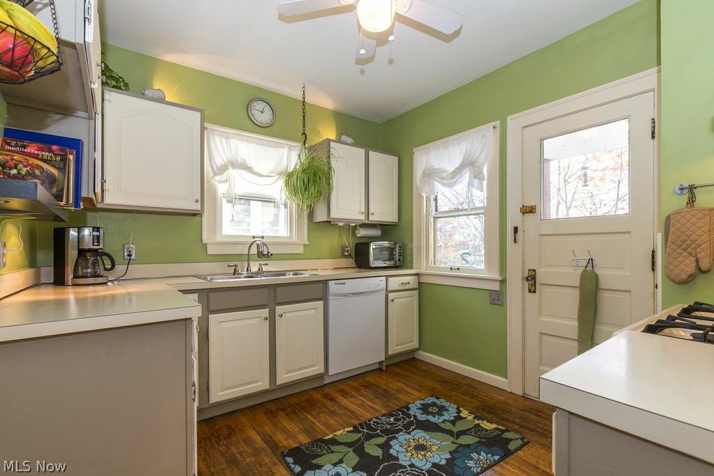 Meadowbrook - Residential