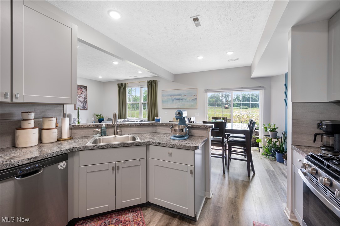 Pembrooke Place Ph 02 - Residential