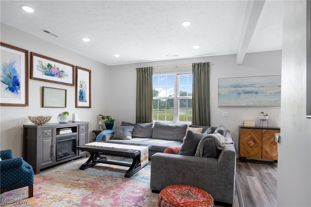 Pembrooke Place Ph 02 - Residential