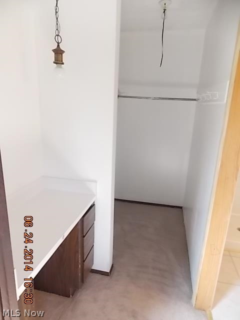 120 COUNTY CLUB HILLS - Residential