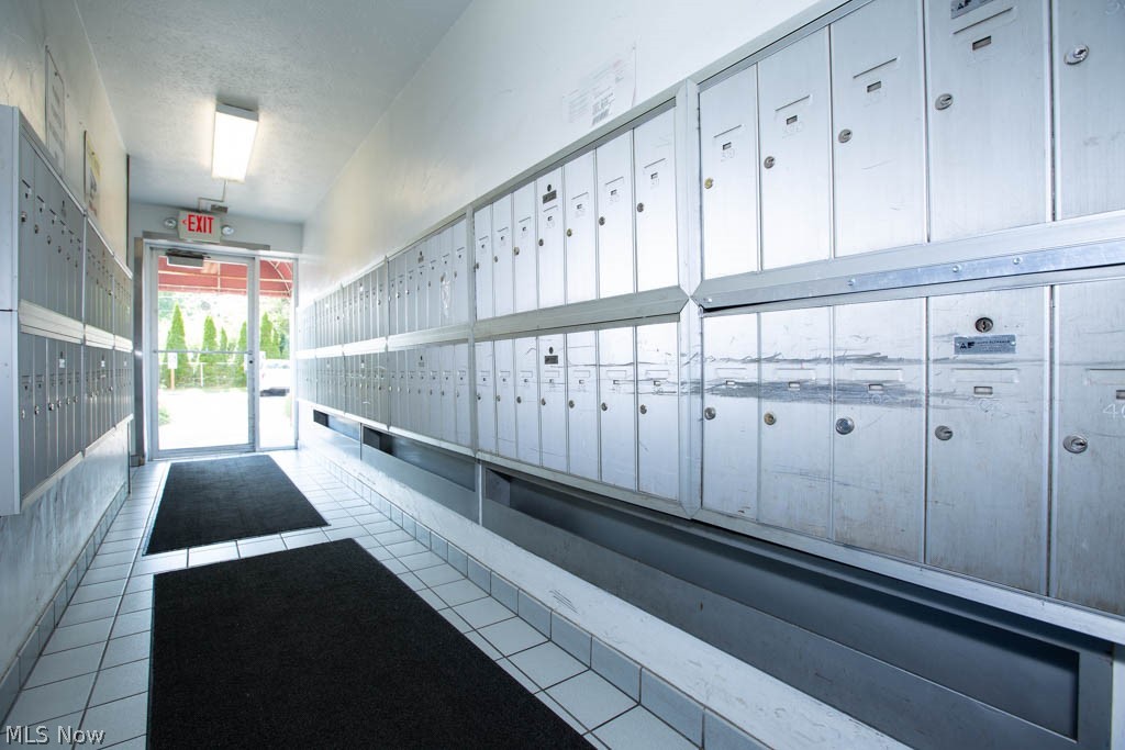 King Path Condo - Residential