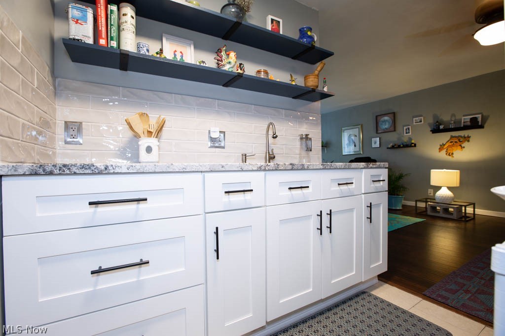 King Path Condo - Residential