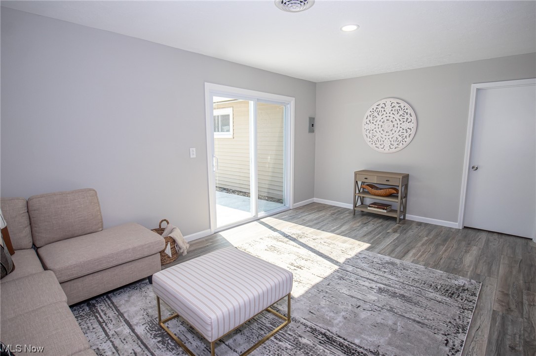 Blue Grass - Residential