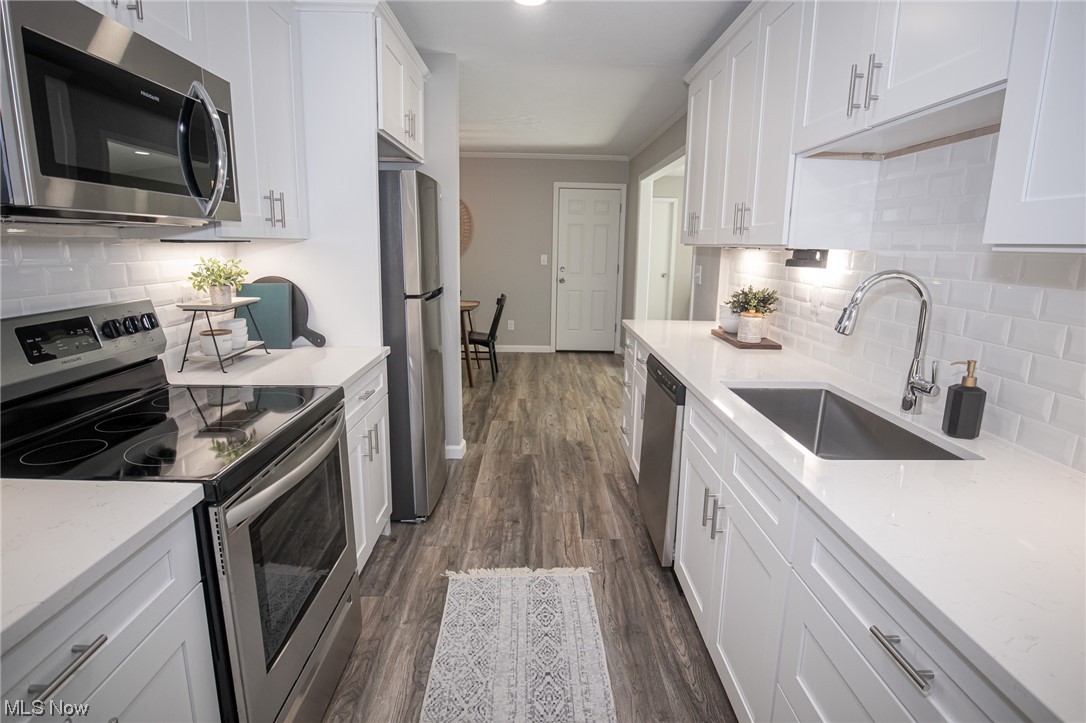 Blue Grass - Residential