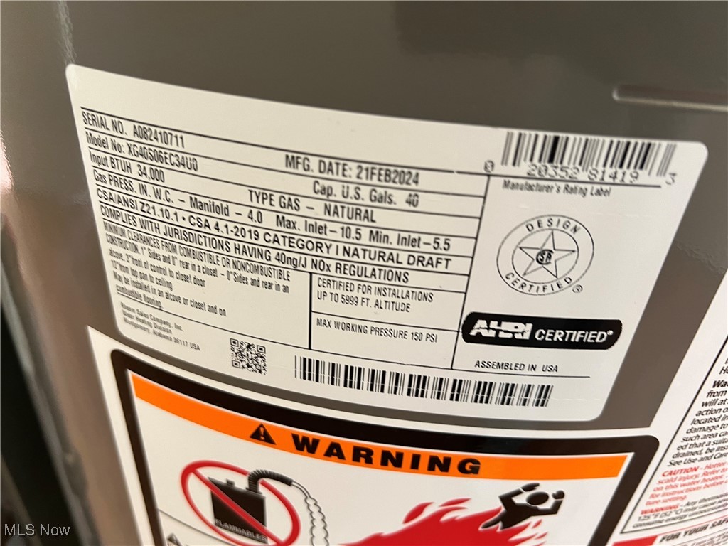 Main image without alt text