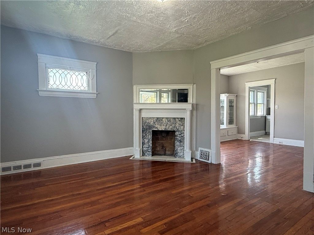 Photo of 1278 E 115th Street #2, Cleveland, OH 44108 (MLS # 5204115)