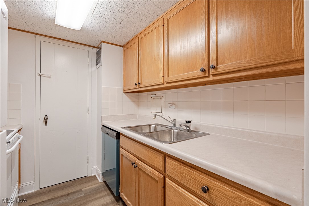 Shaker Club Condo - Residential