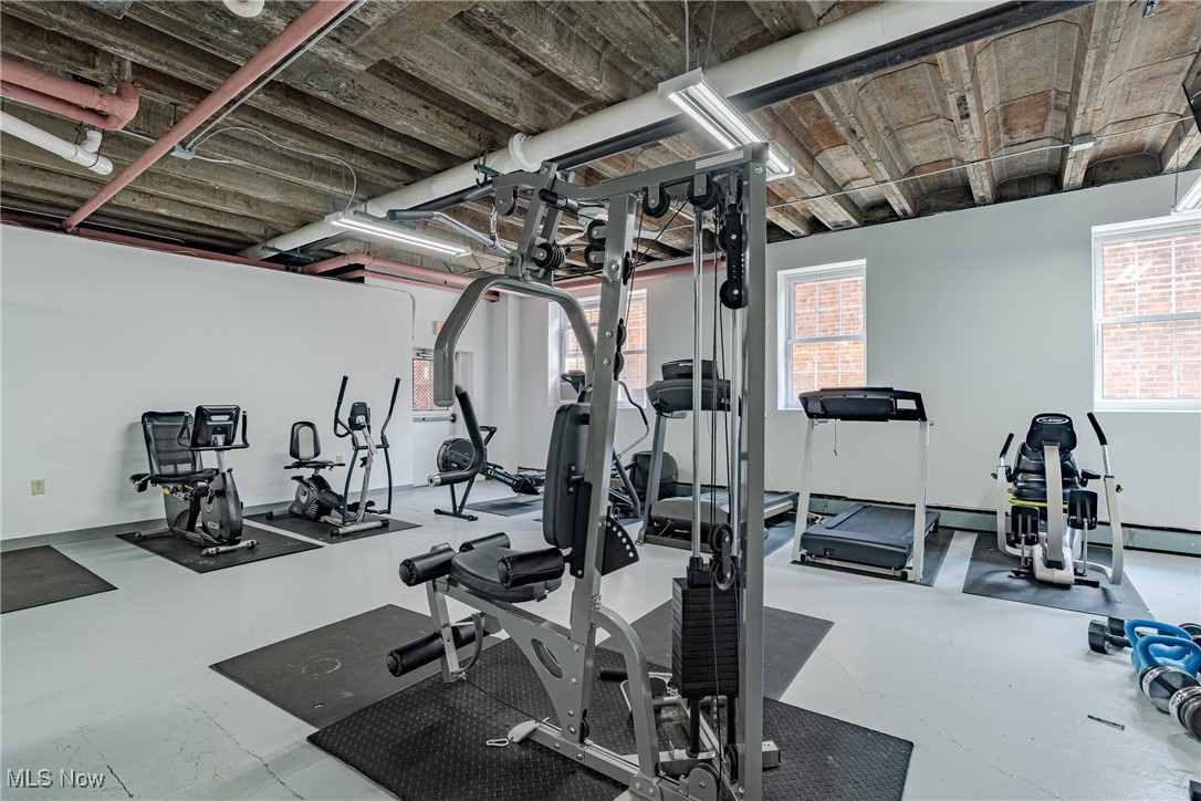 Shaker Club Condo - Residential