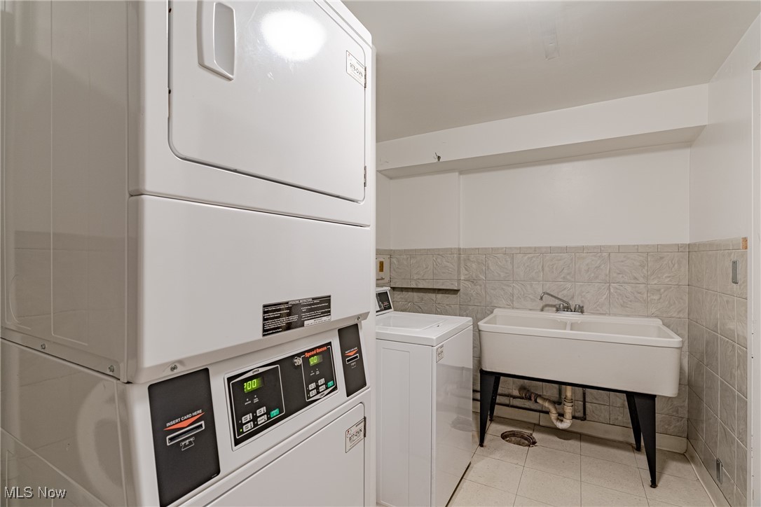 Shaker Club Condo - Residential