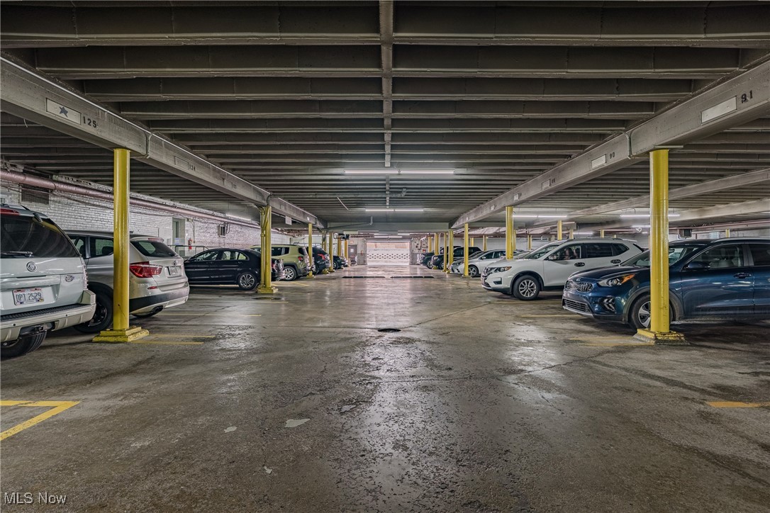 Shaker Club Condo - Residential