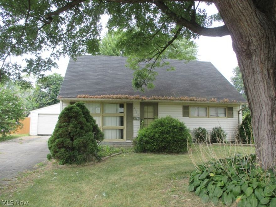 Good buy for this 4 Cape Cod in Austintown.  Rooms are good size,  kitchen has been updated, nice  Large yard