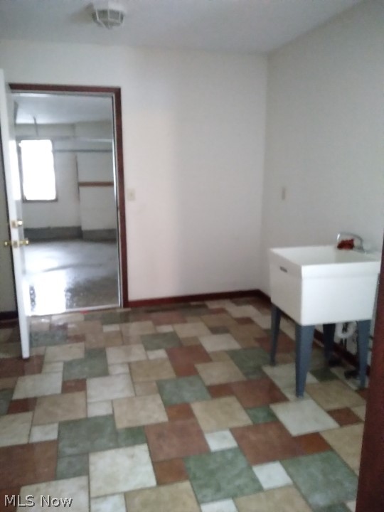 Liverpool Sec 09 - Residential