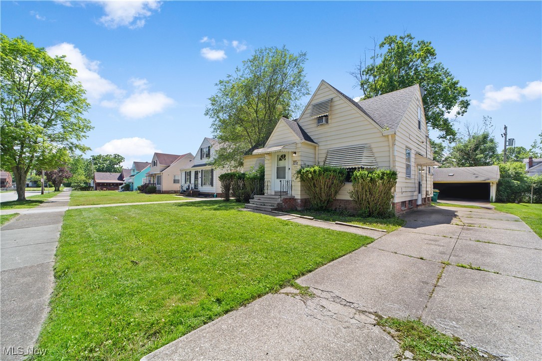 Benny Belfiore 02 - Residential