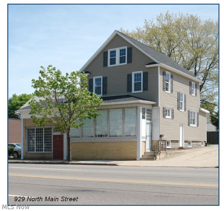 Mixed Use building. Commercial space/small office addition onto older home. Home is gutted and ready for completion of interior work - see photos.
Great property for owner/user with small business, professional office, etc. Great investment potential as well.
All sales must be approved by the Court as this property is in RECEIVERSHIP.
RECEIVER ENTERTAINING ALL OFFERS!