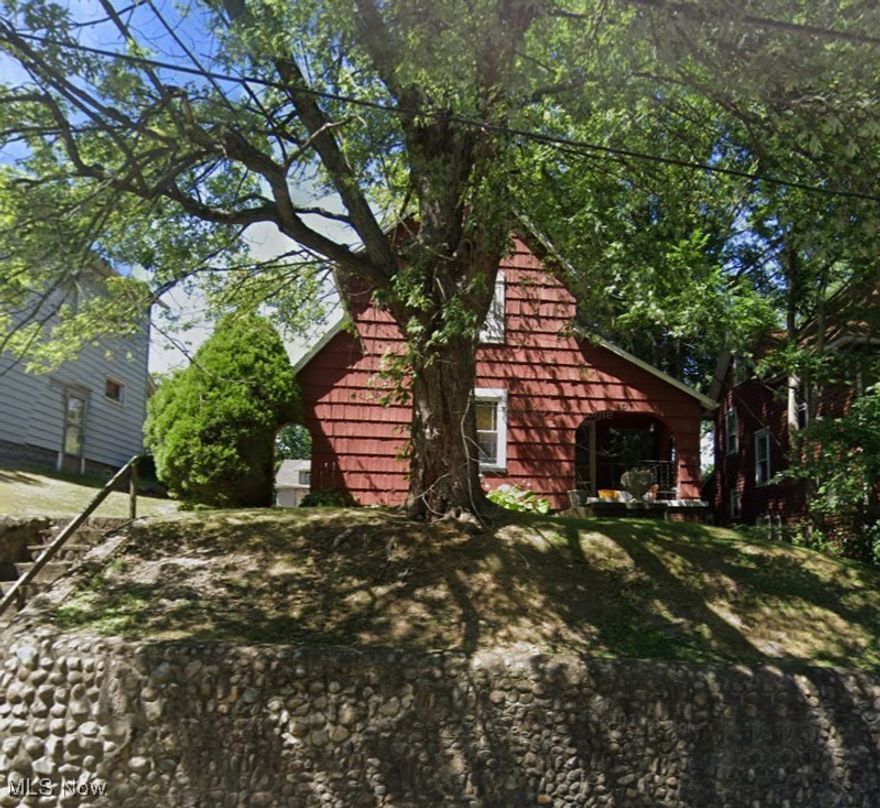 Add to your portfolio! Nice 3 bed 1.5 bath 2 story. Tenant occupied.