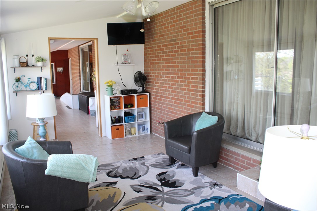 Littlebrook Adn - Residential