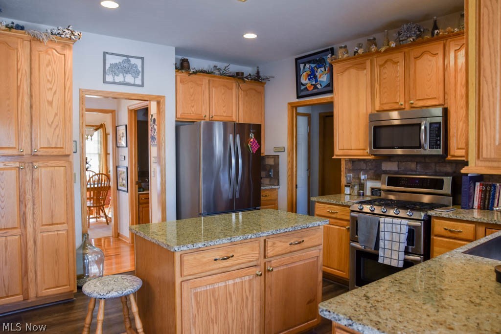 Estates At Meadowood - Residential