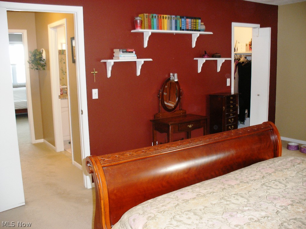 Rolling Hills Condo - Residential