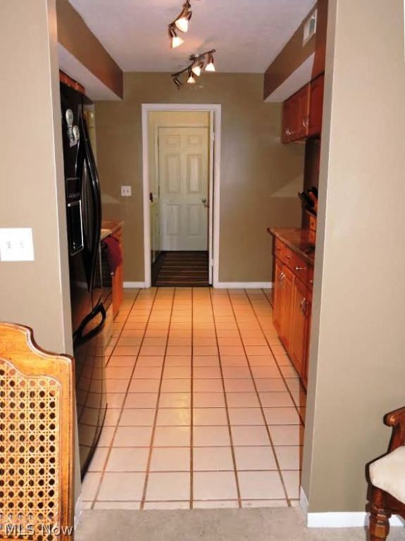 Rolling Hills Condo - Residential