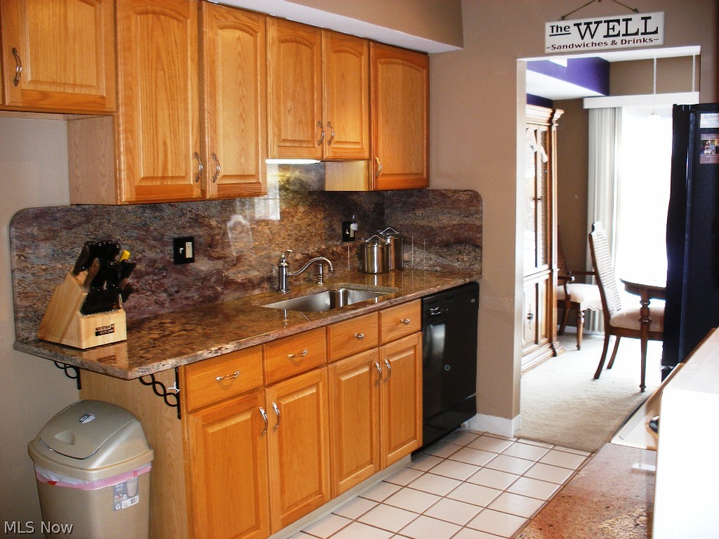 Rolling Hills Condo - Residential