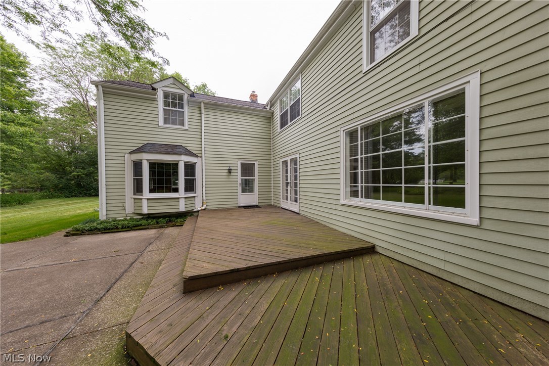 Moreland Hills Cos Chagrin Bo - Residential