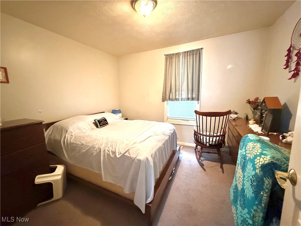 Alexander Mcintoshs - Residential Income